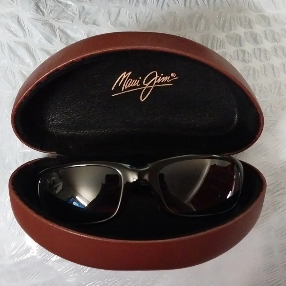 Maui Jim - Picture 1 of 1
